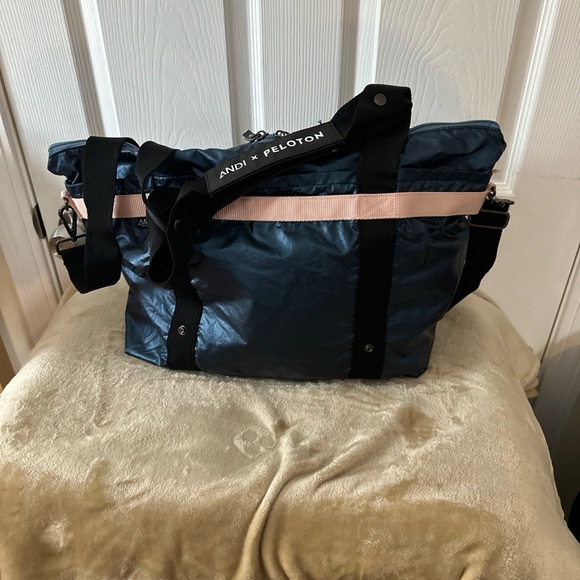 Peloton X Andi Collab Navy and Pink\Peach with Black Strap Bag Large Alchemist - Picture 2 of 12